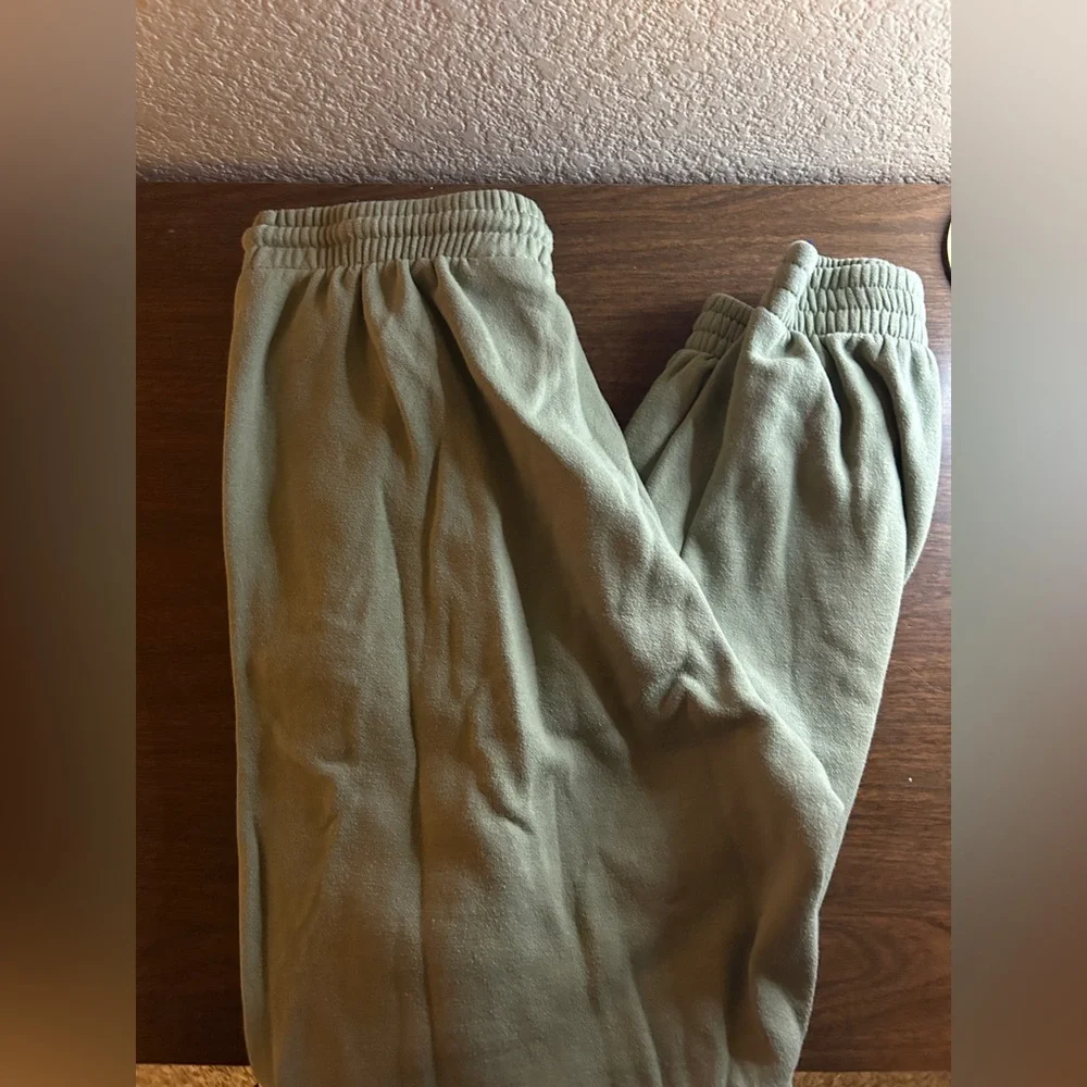 Sweatpants - Picture 2 of 2
